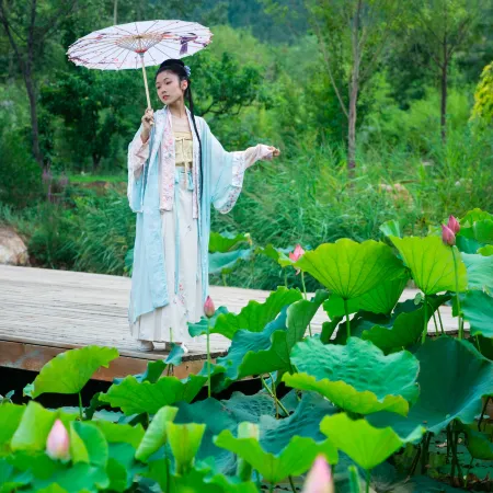 Weshang Light Residence Hotel (dengfengSongshan Shaolin Temple Scenic Spot)