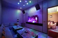 Liston International Hotel (Urumqi High-speed Rail Station Jingkai Wanda Plaza Store) - 5 stelle