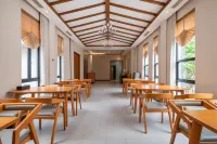 Lushui Youshan Homestay - 2-Star