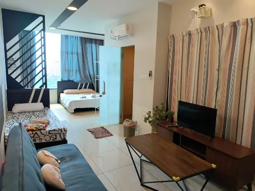 Modern Home surrounded with many Amenities - โฮมสเตย์