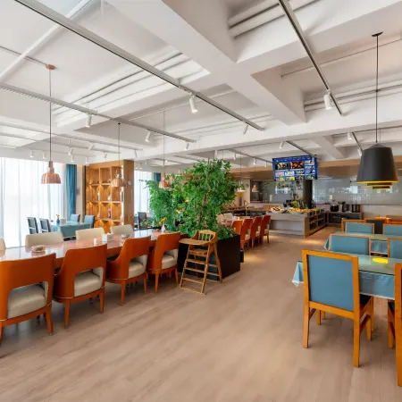 Yingkou Bayuquan Pai · Haiju Hotel