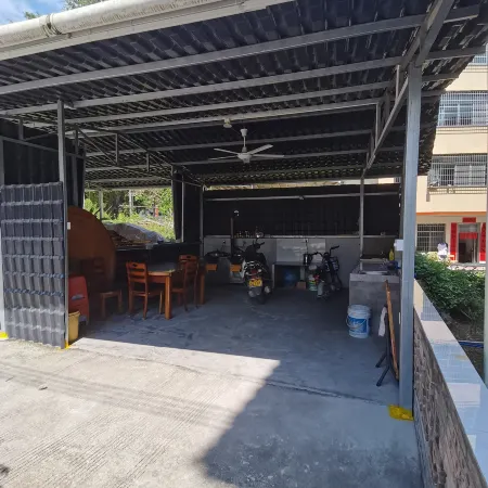 XuanYu Homestay