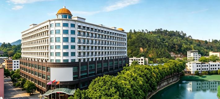 โรงแรมฉางโจว (สาขา หยุนฝู อี้ฮว่า สแควร์ และ พานหลง เทียนหู) โรงแรมในหยุนฝู