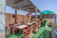 Riad Le Petit Jil - ที่มีบาร์