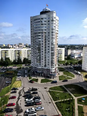 Apartments in Vitebsk Tower - parking