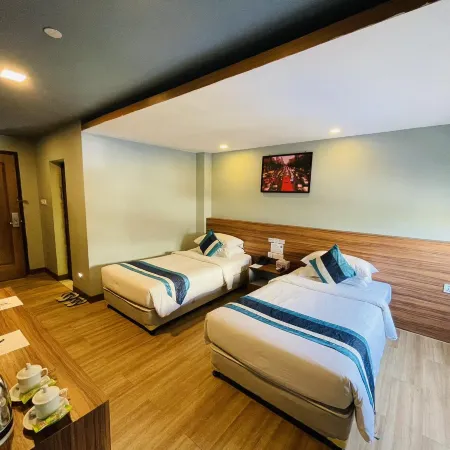 Hotel Azure