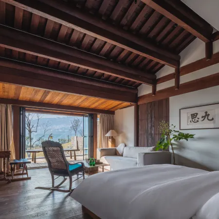 overnight in wushan