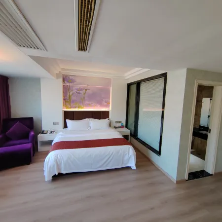Fangyuan Fashion Hotel (Longyan High Speed Railway Station Second Hospital)