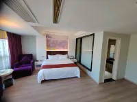 Fangyuan Fashion Hotel (Longyan High Speed Railway Station Second Hospital) - Hot Tub