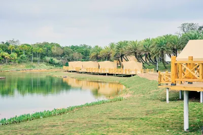 Beihai Garden Expo Park Wild Luxury Camp Homestay Hotels in Mangrove Ecological Tourist Area/Garden Expo