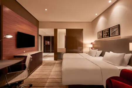 Hyatt Regency Hong Kong, Tsim Sha Tsui