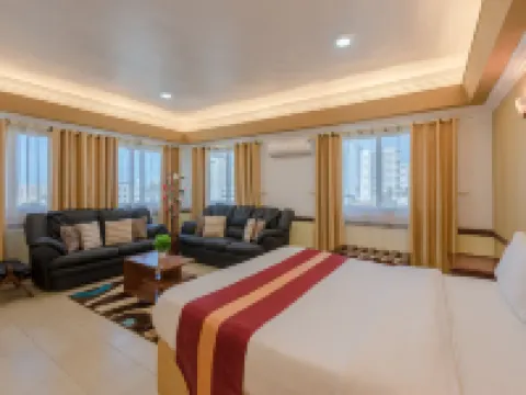 拉哈塔酒店 鄰近國家博物館與文化廳的酒店