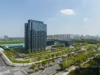 張家港鹿鳴酒店 鄰近船塢裏議事堂的酒店