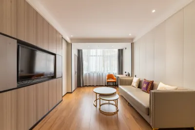 Shell Hotel (Lanzhou Zhengning Road Chengguan District Party School) Hotels in Lanzhou