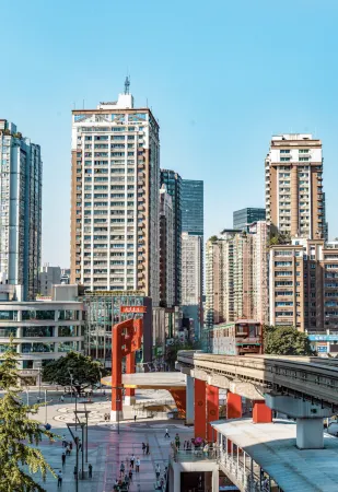 Returning Homestay (Chongqing Yangjiaping Pedestrian Street Store) Отели рядом с достопримечательностью «Chongqing University of Technology (Huaxi Campus)»