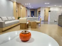 Fengqiuhuang Hot Spring Hotel Hotels in Peng'an