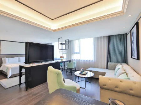 Xana Hotelle Hotel (Changchun Guigu Street) Отели рядом с достопримечательностью «Changchun Institute of Architecture (High-tech Campus)»