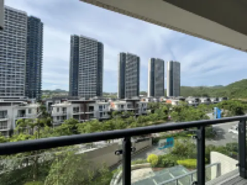 Hailing Island Agile Gold Coast Xianghai Holiday Apartment
