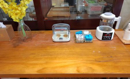 Vienna 3 Best Hotel (Dongguan Fenggang Yongsheng Street) - Housity