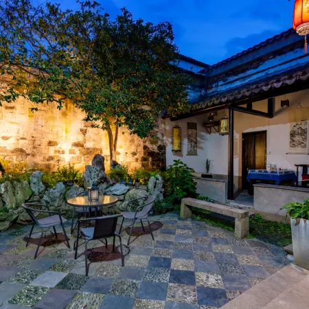 Tianyiju Inn