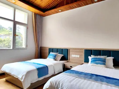 Hotel Azalea Hills, Macheng Hotels near Guifeng Mountain Scenic Area - Rhododendron Sea