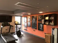 Roomzzz York City - Gym