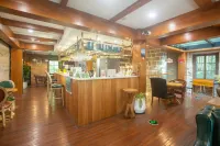 蘆花盪飯店（莫干山山頂店） - 酒吧