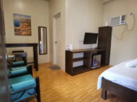 Ys Rezidenzia Suites Hoteles en Daraga