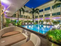 Qiu Hotel Bangkok - BTS On Nut Station Hotels near Phra Khanong