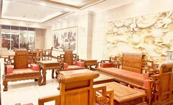 Luliang Tianjiahui Business Travel Hotel