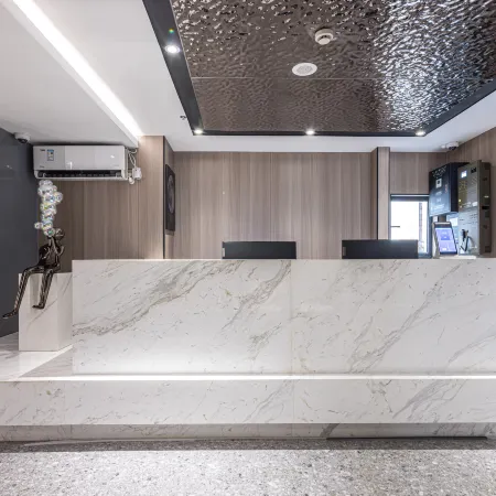 YOUNG Serviced Hotel (Shanghai World Expo Exhibition & Convention Center)