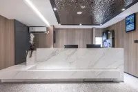 YOUNG Serviced Hotel (Shanghai World Expo Exhibition & Convention Center)