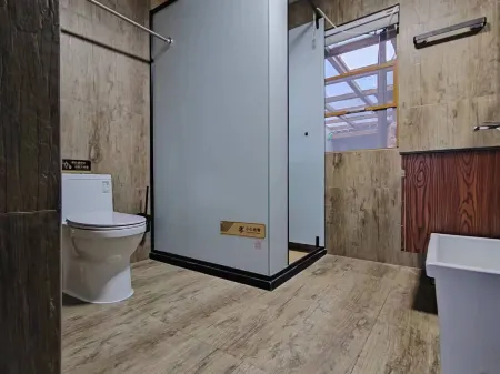 Hanyuan Zhuoma Yard Boutique Homestay Отели в г. Ханьюань