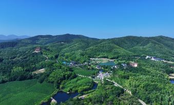 Yixing Qixijie Ecological Resort