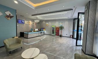 Huaiji Fenglin Hotel