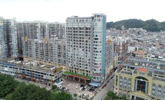 Yuejiang International Hotel