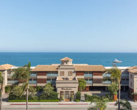 Malibu Beach Inn Hotels in Malibu