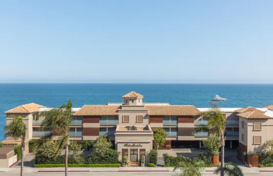 馬裡布海灘旅館