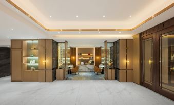 Madison Hotel Liaoyuan