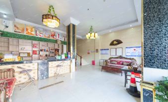 Poyang Yingke Business Hotel