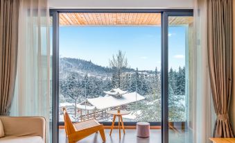 Qixiannv Homestay (Xiannv Mountain Shop)