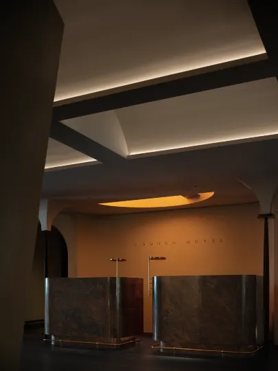 Yishu Hotel (IFS International Financial Center)