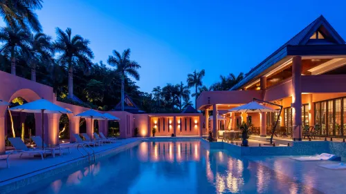 Qingyuan GLX River Hotspring Hotel - بار