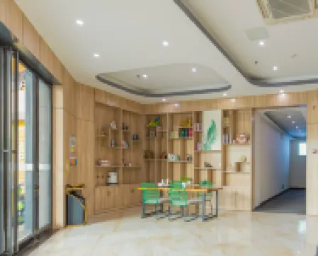 Shankee Tea Style Hotel (Fengcheng City Government People's Hospital)