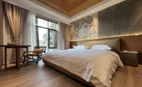 Longchuan Nanwan Lake Vacation Apartment
