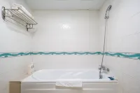 Linghai Hotel Hotels in Rizhao Railway Station Area