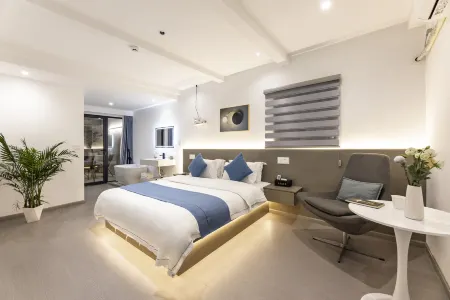 Xitang Moyin Homestay Отели рядом с достопримечательностью «Yongning Bridge»