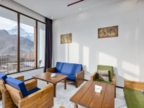 Mountain House Hotel & Restaurant Hotels in Stepantsminda