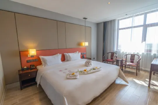 Datong Huangjing Century Hot Spring Hotel