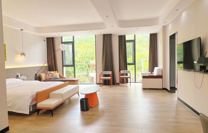 TONGYUAN HOTEL (khách sạn thông nguyên)